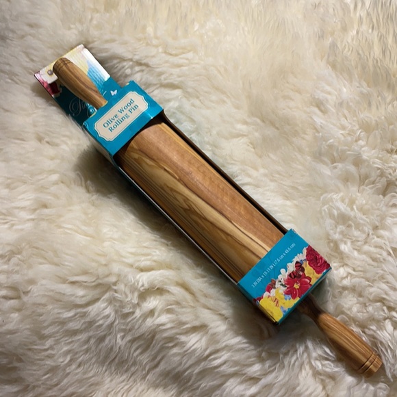 The Pioneer Woman Olive Wood Rolling Pin